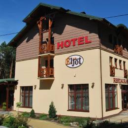 Hotel, letovisko, restaurace, odpočinek v Polsku, Kielce